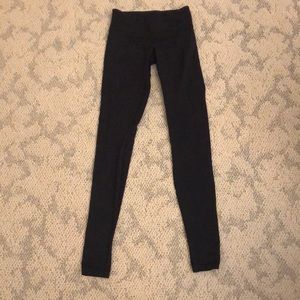Lululemon Black Wunder Under Leggings